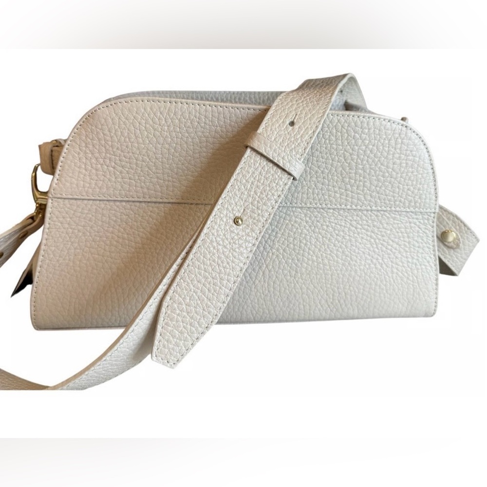 Chic Cream Crossbody Bag